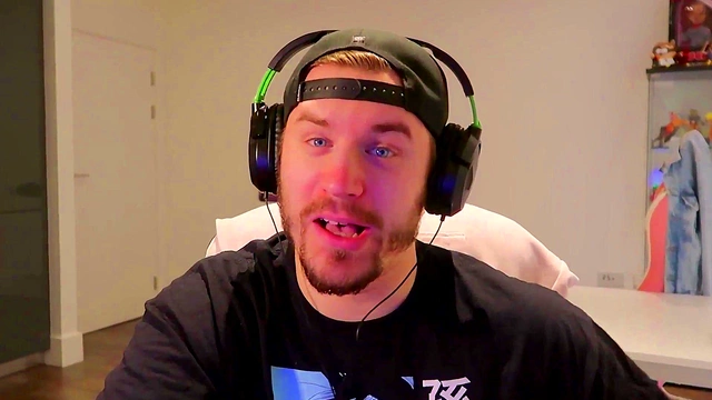 Horny Police Maid cuffs Guy for Naughty Fun in Doggy Style FapCEO