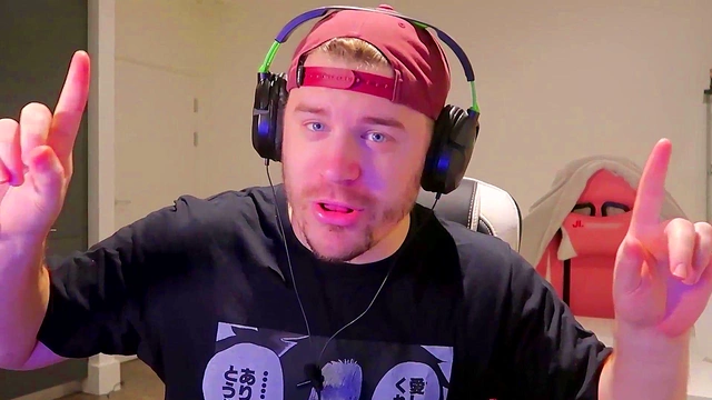 Horny Catgirl Turns Baking Session Into Hot Doggy Style Fap CEO Action