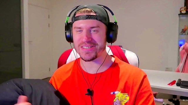 Horny Catgirls Engage in Steamy Pillow Fight for Fap CEO Satisfaction