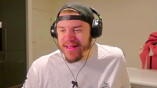 Tsunade Submission Leads to Wild Naruto Anime Threesome & BDSM Fun