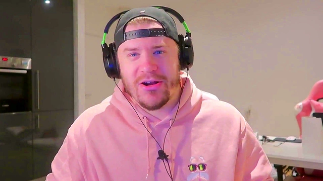 Sakura & Ino Enjoy Threesome Fun With Doggy Style Action & Blowjob Feast