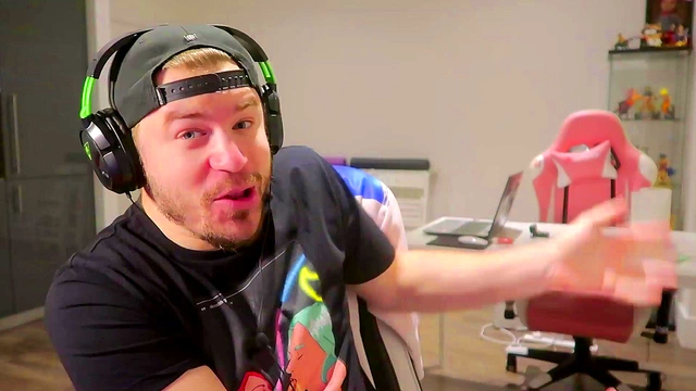 Date Night With Space Paws – Furry Boob Action & Pussy Fucking Hentai Adventure