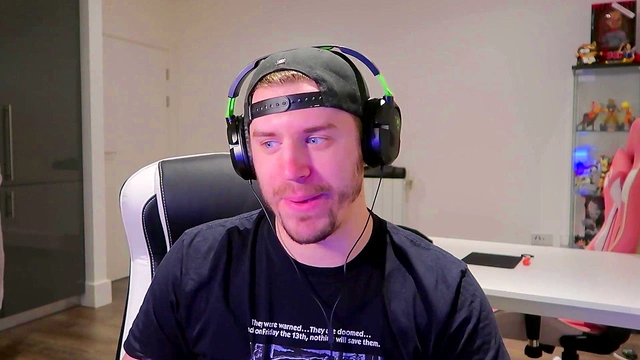 Rude Anime Nurse Fucks in Doggy Style for CEO Pleasure