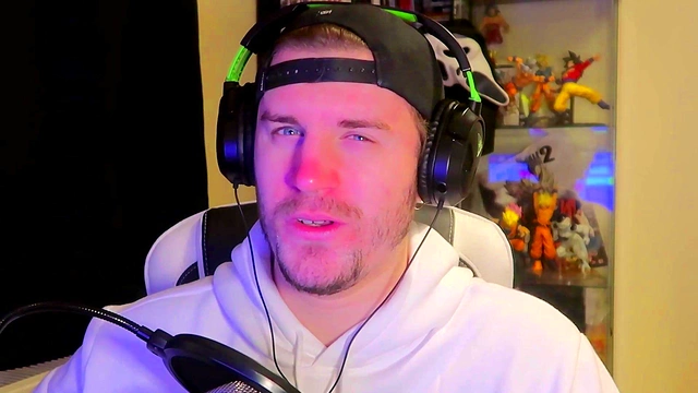 Horny Catgirl Enjoys Doggy Style With Fap CEO During Holiday Fun