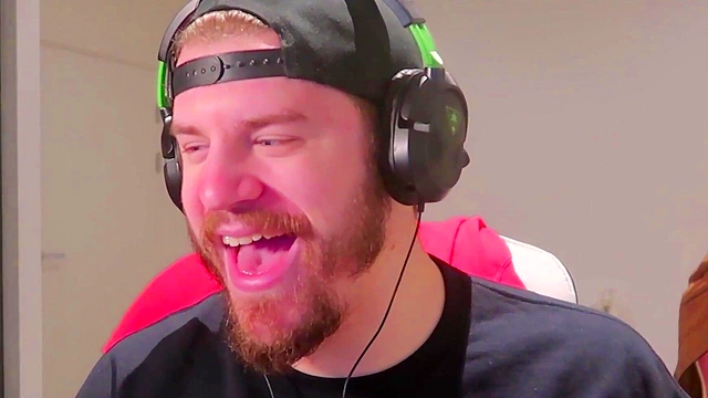 Furry Hentai Babe With Big Boobs Seduces In Space Paws Adventure