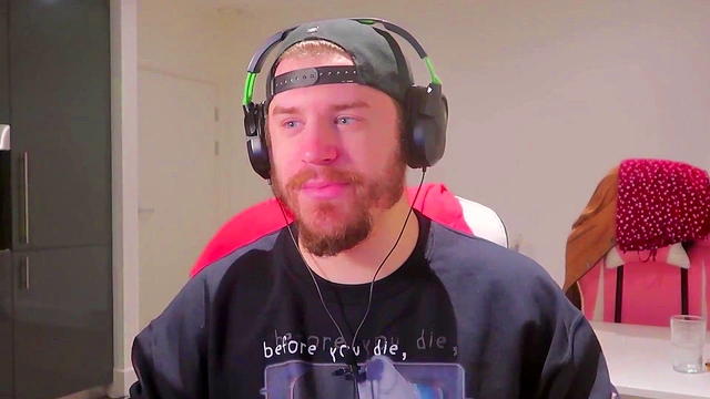 Furry Hentai Babe With Big Boobs Seduces In Space Paws Adventure