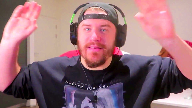 Furry Hentai Babe With Big Boobs Seduces In Space Paws Adventure