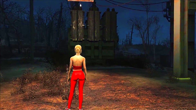 Sexy Blonde Takes Game-Inspired Fashion for Hot 3D Anime Action