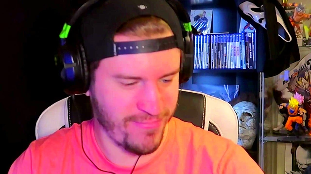 Horny Catgirl Reveals Her Secret in Doggy Style Anime Fap CEO Scene