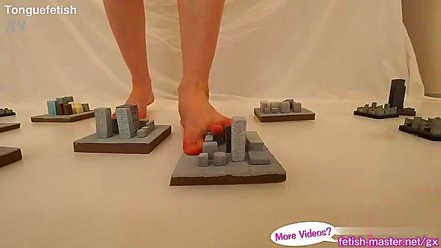 Giantess Grows Larger While Shrinking Her Prey for Steamy Vore Action