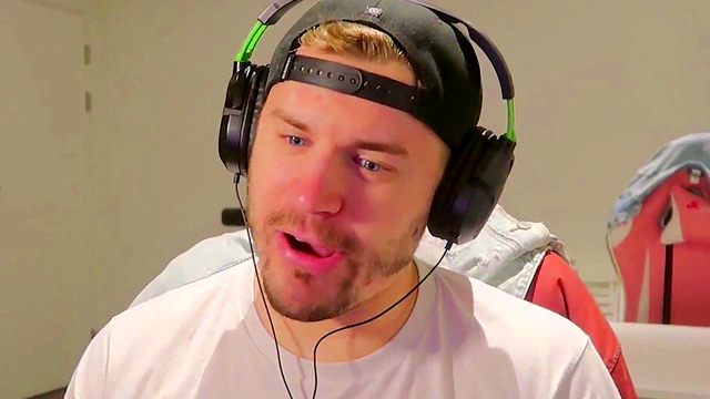 Spider-Man Meets Marvel's Sexiest Villain for Naughty Fun