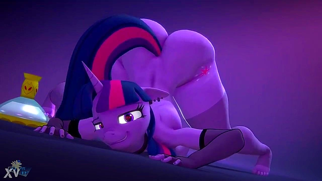 Curvy Countesses Take Huge Cocks for Orgasmic Threesome Anal Fun!