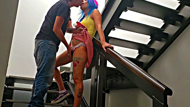 Stairway Quickie Gone Wild – Caught Mid-Fuck by Close Encounter