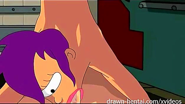 Leela Joins Fry & Bender in Steamy Futuristic Shower Threesome