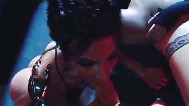 Cyberpunk threesome 3 Girls 18+ 3D animation hentai