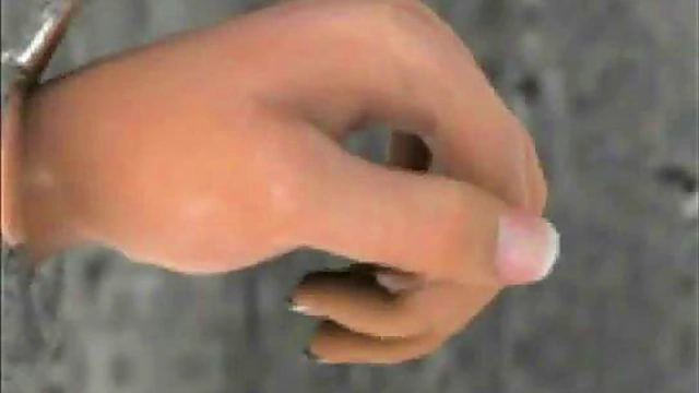 Tied up 3d hottie fingerd to orgasm