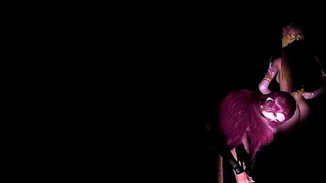 3D two sexy blonde DJ have threesome sex with big dick