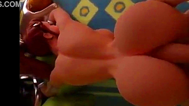 3d On all fours (getting into it focused)