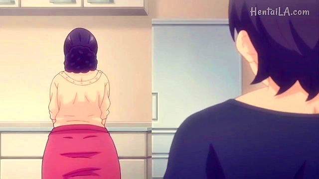 hentai pervertido prefiere a su madr que a su novia