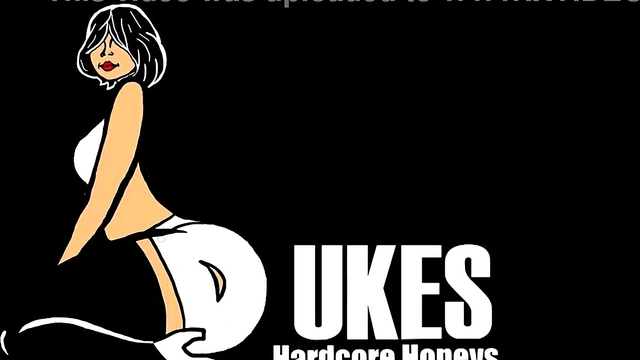 Private customer gets VIP treatment from big booty MILF