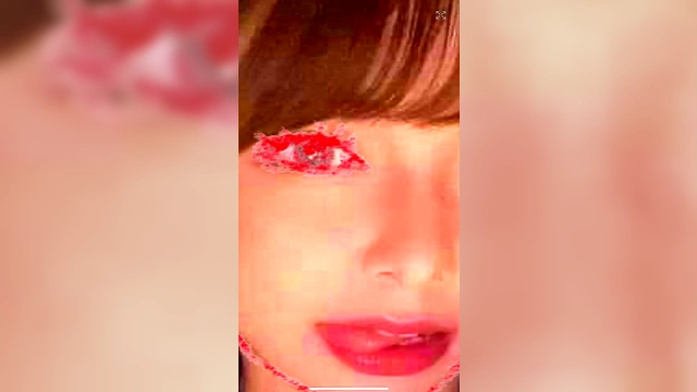 Drawing Beautiful Asian MILF with Hachura at Sketchbook i OS