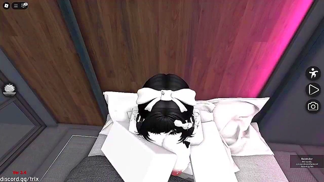 I fuck my italian girlfriend in roblox