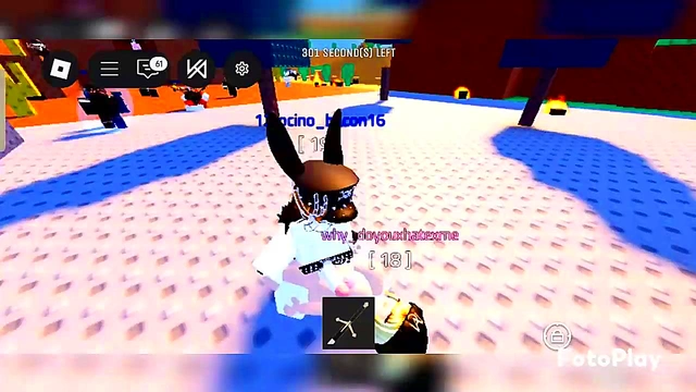 My first video :D Roblox condo combat (part 1)