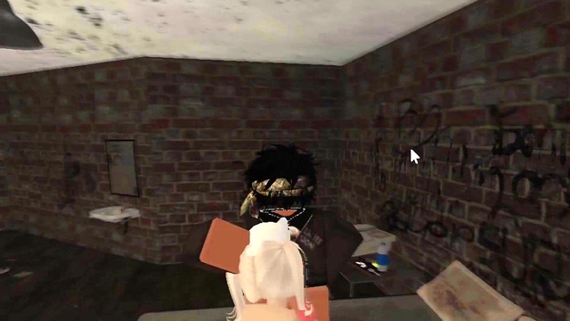 Cute girl landlord gets destroyed by BBC on ROBLOX