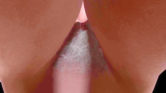 Sexy MILF maintains perfect plank while teasing her toyboy online