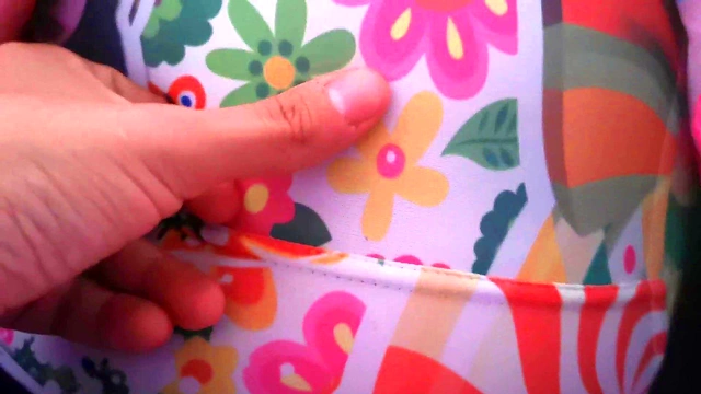 Fingering my big booty roommate, I fucked her (part 1)