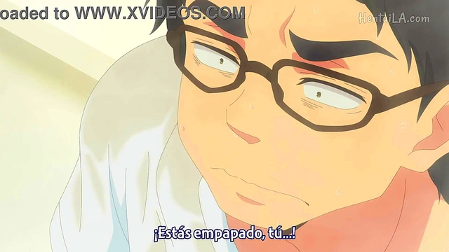 Hermanos se Cojen mientras la madre no ve