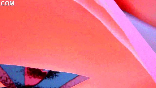 Huge Censored Monster-Girl Dominates Tiny In Steamy VR Sex Scene