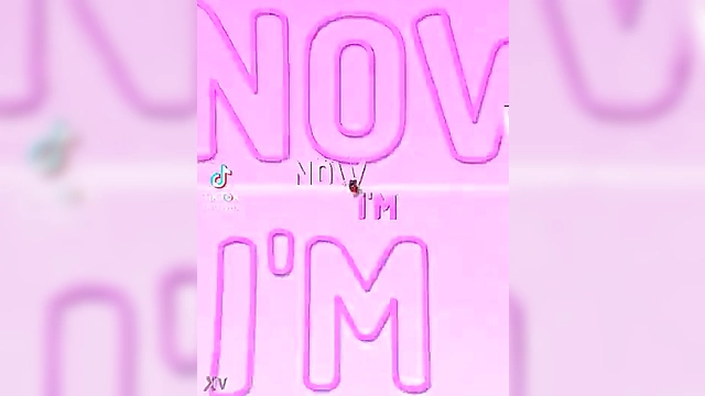 Ebony MILF Squirts Passionately As Hardcore Finger Fing