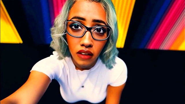 Virtual VTuber Dancing Eroticly in VR180 MMD for Your Pleasure