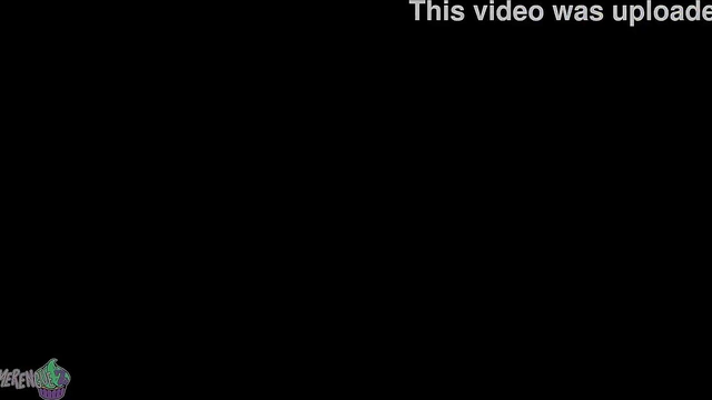 White Queen Seduces BBC in Dark Alley for Hardcore Anime Orgasm